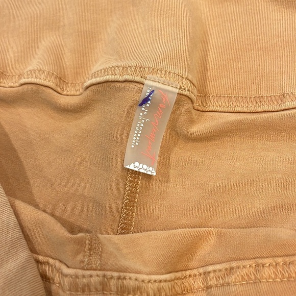 NWT Free People Hot Shot Kick Flares Leggings Color- Neutral - Picture 6 of 7